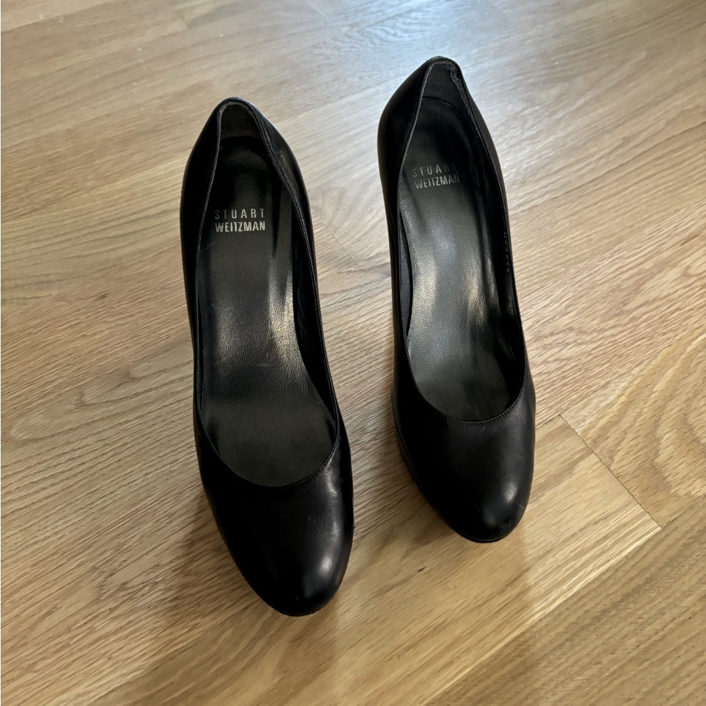 Stuart Weitzman Black Leather Stilt Pump Size 7.5